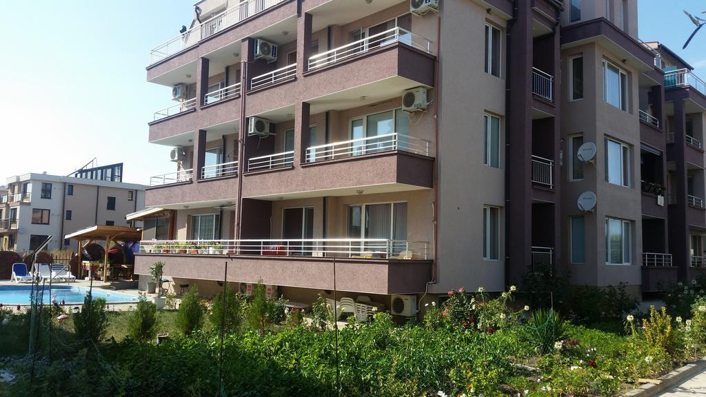 Anfid Apartments Burgas Ngoại thất bức ảnh